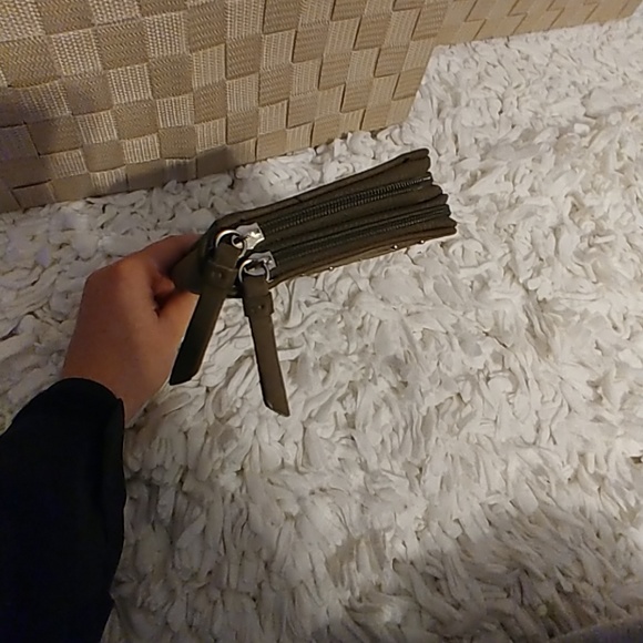 Wallet - Picture 4 of 4